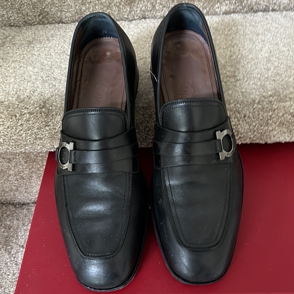 Salvatore Ferragamo Loafer 10.5EE - Picture 3 of 8